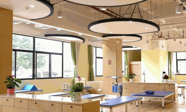 铁骨堂康复中心